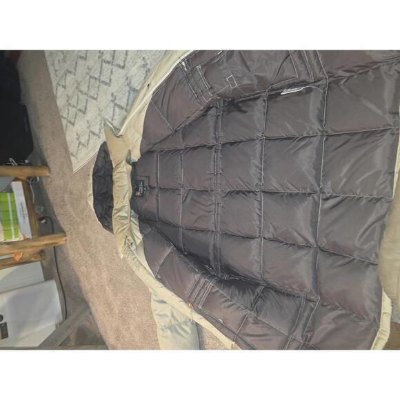 Vintage Field and Stream Women's Beige Long Puffer Coat with Hood - Picture 7 of 11